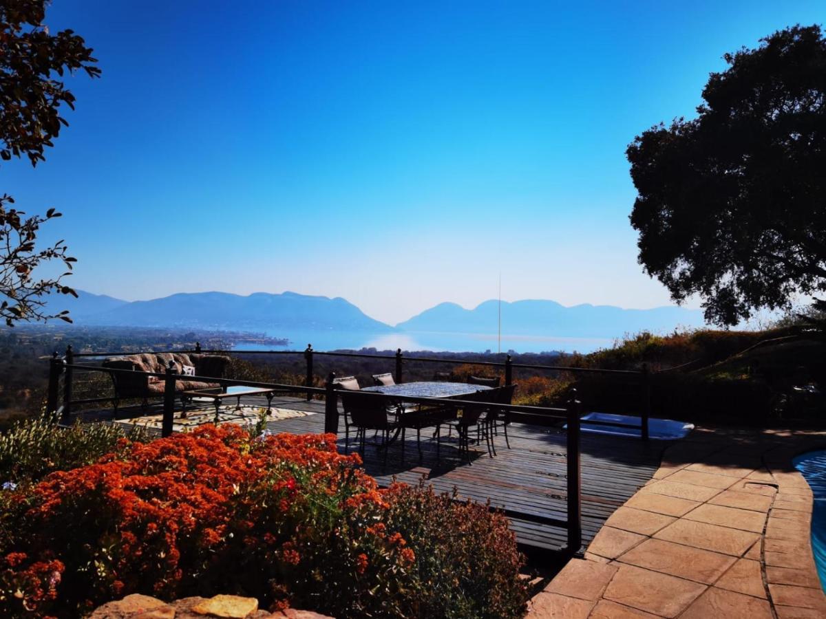 La Montagne Guest Lodge Hartbeespoort Exteriör bild