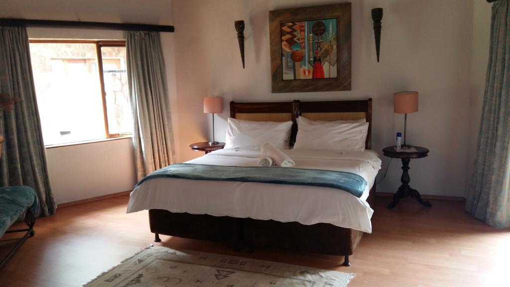 La Montagne Guest Lodge Hartbeespoort Exteriör bild